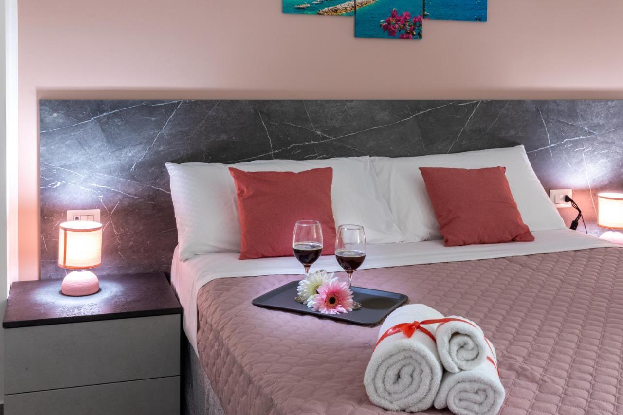 Partenope Guest House Napoli Eksteriør bilde